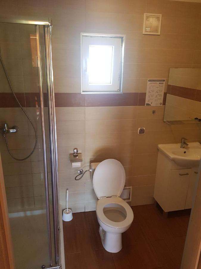 Domki Pod Lasem Mrzeżyno Buitenkant foto